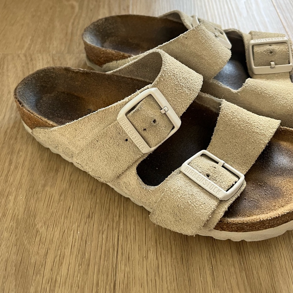 Beige Birkenstock